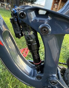 Trek SLASH AXS - 8