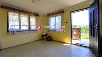 Záhradná chatka so super pozemkom na Panoráme - 8