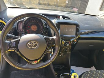 Toyota Aygo 1,0 VVT-i x-cite - 8