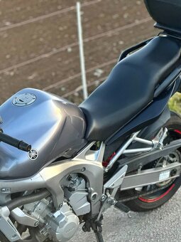 Yamaha FZ6 Fazer - 8