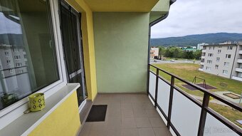 Krásne bývanie bez investícií–3-izbový byt s veľkou loggiou - 8