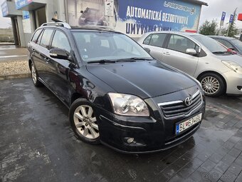 Toyota avensis - 8
