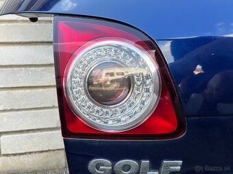 Páté dveře Volkswagen Golf Plus - 8