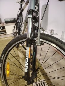 Horský Hardtail bicykel Scott - vysoká výbava - pekný stav - 8
