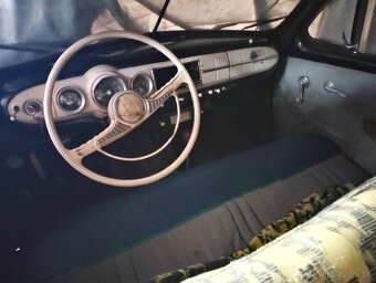 Škoda 1200 sedan - 8