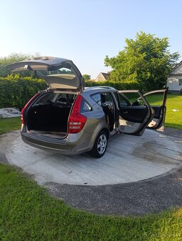 Kia Ceed 1.6crdi 2008 Nová STK - 8