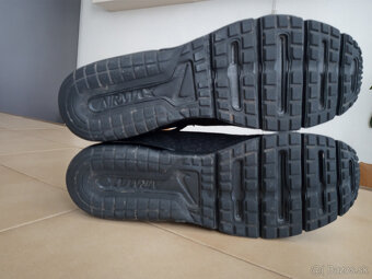 Panske bezecke tenisky NIKE AIR MAX Sequent 2. - 8