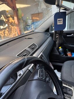 Wolkswagen Passat B7 - 8