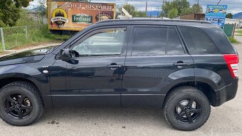 Suzuki Grand Vitara 2006 - 8