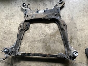 Rozpredam volvo XC60 I 2,4 d4 2008-2016 - 8