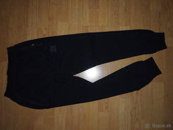 Armani Exchange pánska tepláková súprava 2 - 8