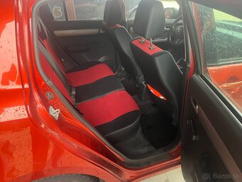 Suzuki Swift 1.3 GLX ABS, A/C - 8