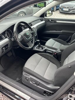 Škoda Superb Combi - 8