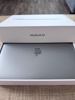 MacBook Air 13 M1 - 8