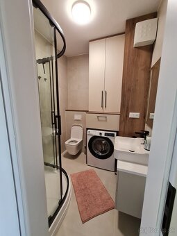 Prenájom plne zariadeného 1-izb. bytu s parkovacím miestom - 8