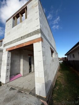 INVESTIČNÁ PRÍLEŽITOSŤ, dvojdom s garážou - 8