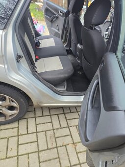 Ford Focus Combi 1.8 Tdci - 8