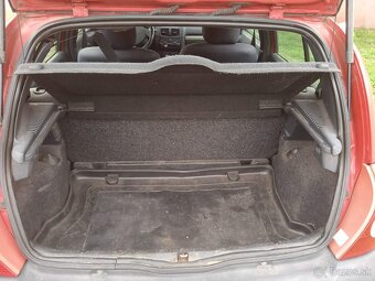 Renault Clio 1,2 - 8