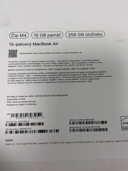 MacBook Air M4 15” 16gb ram - 8