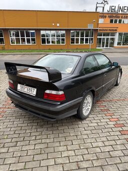 Bmw e36coupe - 8