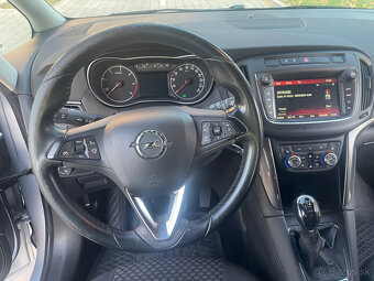 Opel Zafira Tourer 2.0 CDTI TOP STAV - 8