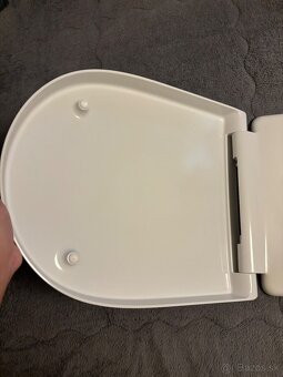 nové WC so sedadlom - 8