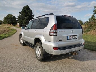 Toyota Landcruiser 3,0 - 8