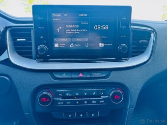 Kia Ceed SW 1.6 CRDi 136k Gold A/T - 8