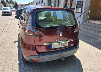 Renault Scénic 1,5 dCi nafta manuál 81 kw - 8