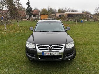 VW Touareg V6 3.0TDI - 8