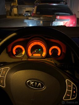 KIA Ceed 1.6Crdi 85kw - 8