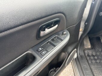 Suzuki Grand Vitara 1.9 DDiS JLX-EL - 8