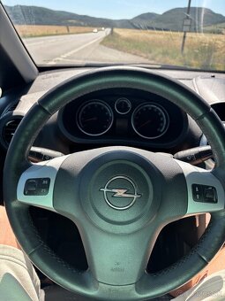 Corsa 1.2 benzín - 8
