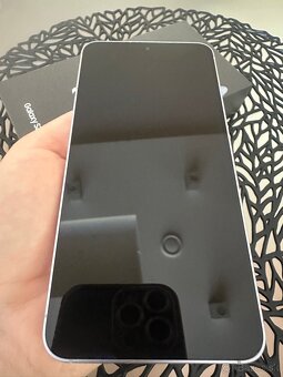 Samsung Galaxy S25 256GB - 8