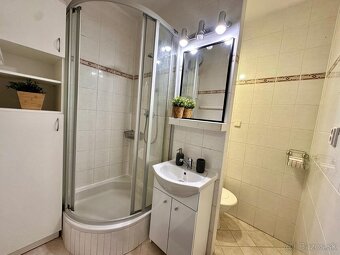 KOMPLETNE VYBAVENÝ 2 IZB. BYT S PIVNICOU,MOZARTOVA - 8