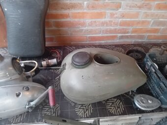 Jawa 250 perak komunista - 8