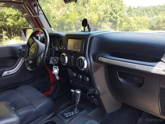 Jeep Wrangler Rubicon 2012 - 8