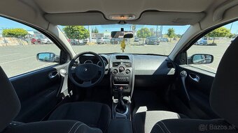 Renault Megane II 1.6 - 8