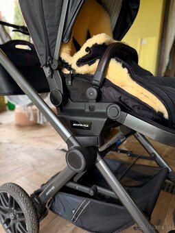 Luxusný kočík AMG Mercedes - 8