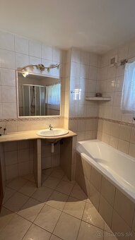 TRIOREALITY - 3-izb byt v RD na prenájom - Klubina - 8