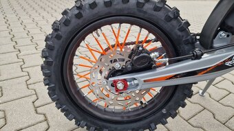Pitbike MiniRocket DT125 17/14, světlo, el startér, řazení. - 8