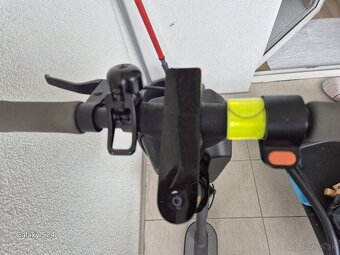 Elektrická kolobezka XIAOMI - 8