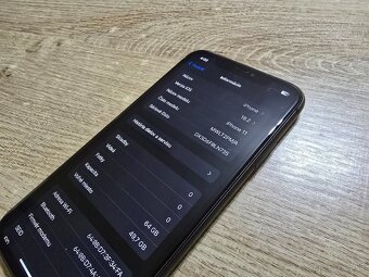 Iphone 11 64gb s novou bateriou a 100 percentnym zdravym ip - 8