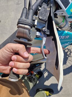Predám ktm exc300tpi dec 2023 - 8
