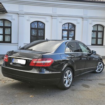 MERCEDES E220 CDI 125KW AUTOMAT (AVANTGARDE) - 8