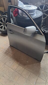 Bmw e61 dvere - 8