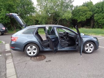 Škoda Superb Combi 1.4 TSI PHEV IV Style DSG - 8