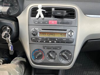 Fiat Punto grande - 8