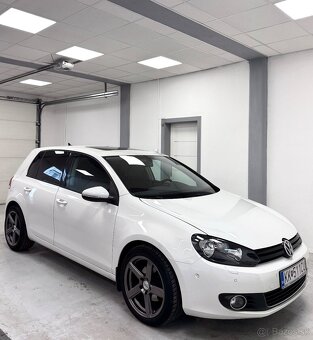 Volkswagen Golf 1.4 90Kw DSG Comfortline - 8