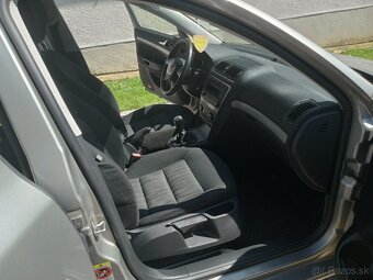 ŠKODA OCTAVIA 2 FL .COMBI 2.0TDI. 103KW. M6. RV2010 - 8